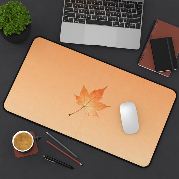 Single Autumn Leaf - Japanese Desk Mat