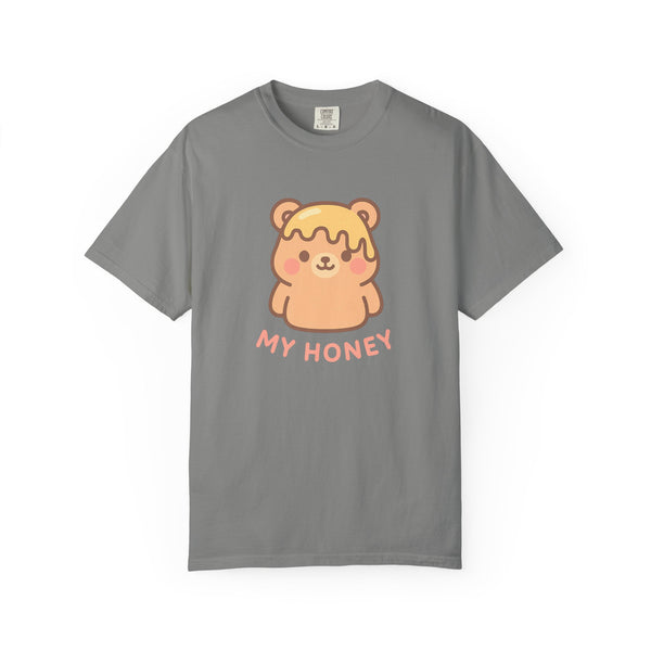 Gray t-shirt with a bear and honey design on a white background