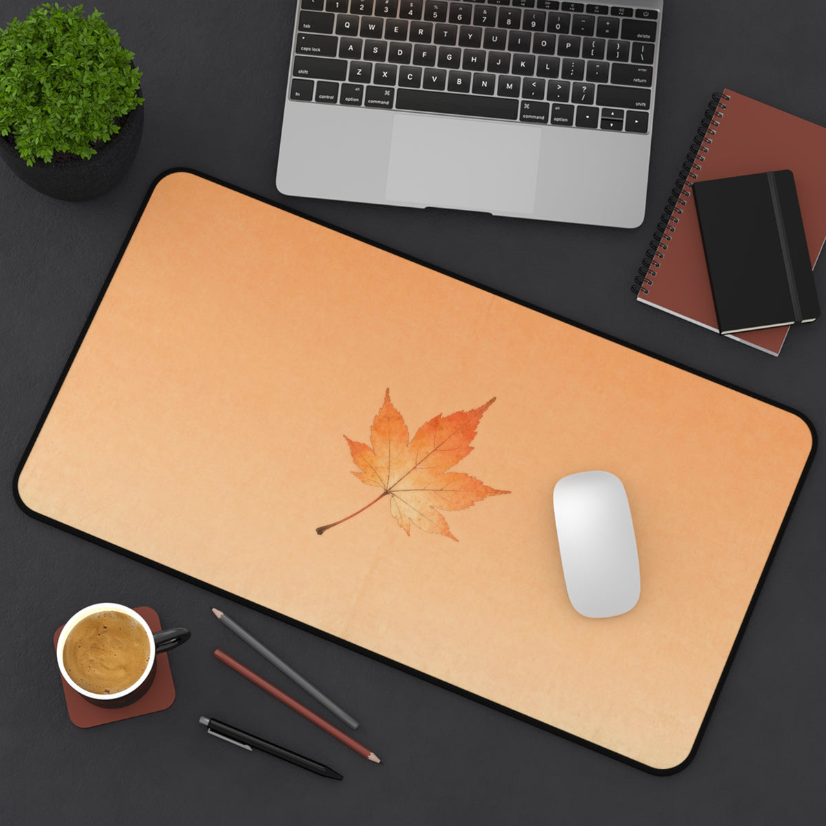 Single Autumn Leaf - Japanese Desk Mat